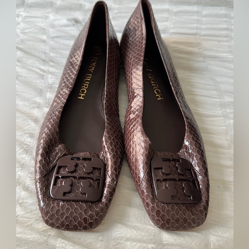 Georgia Square Toe Ballet Flat